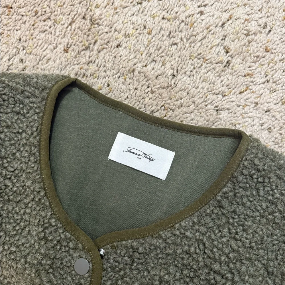 NWOT AMERICAN VINTAGE hoktown fleece sherpa vest M/L - Picture 3 of 7